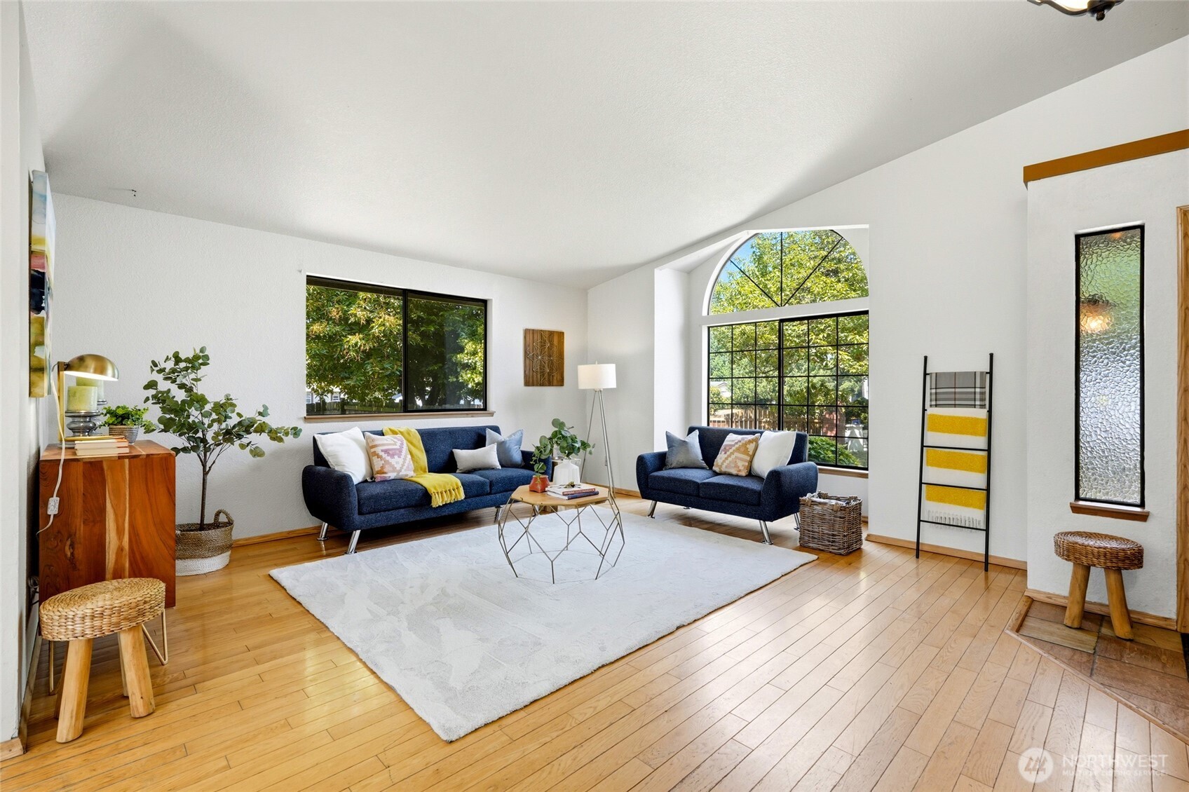 300 Butte Place
