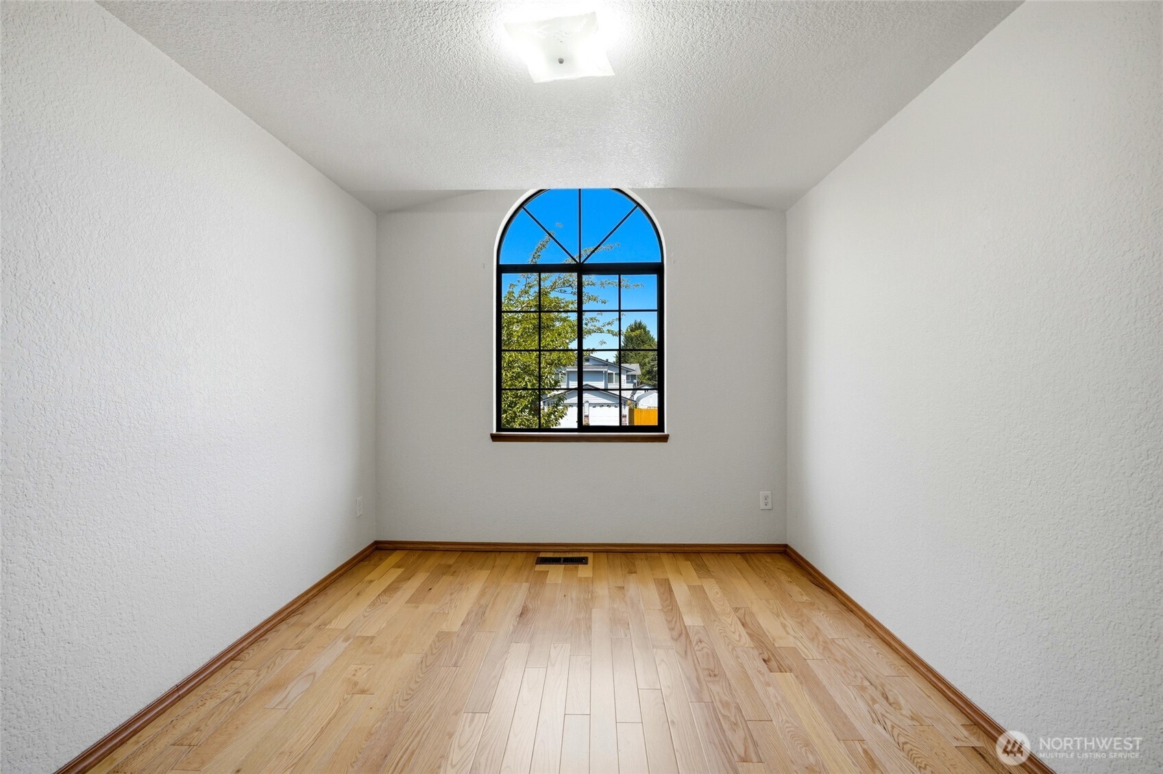 300 Butte Place