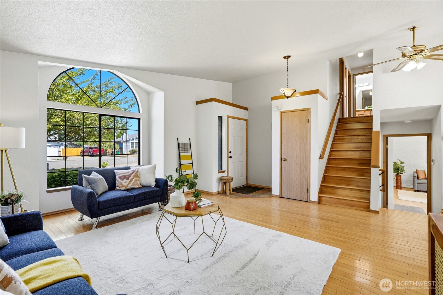 300 Butte Place