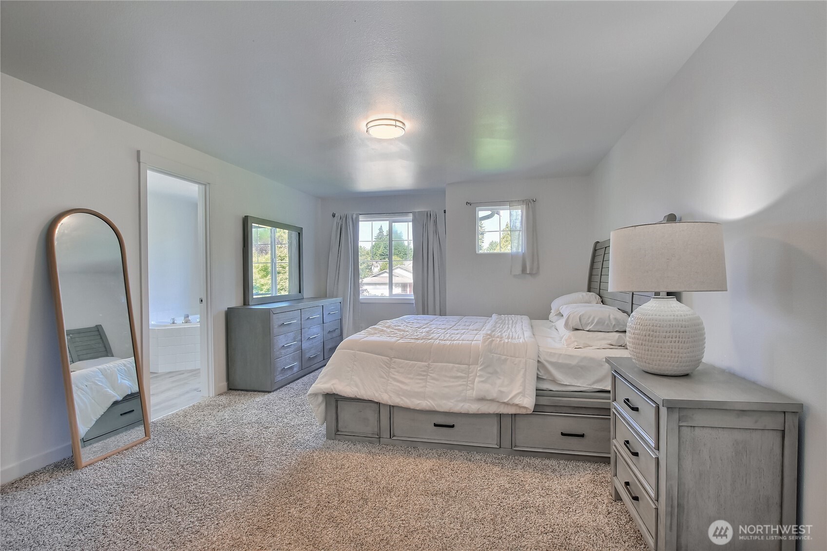 8824 161st Street Ct E