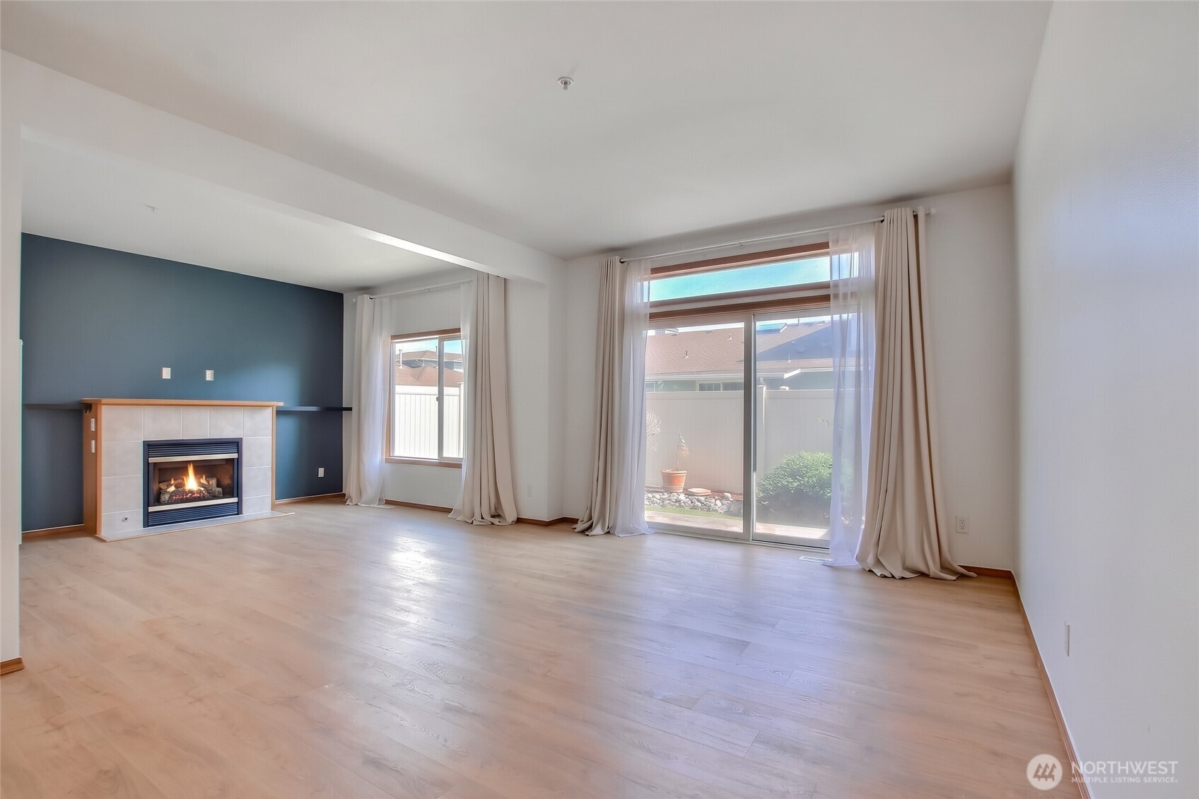 418 17th Street SE Unit: 3A