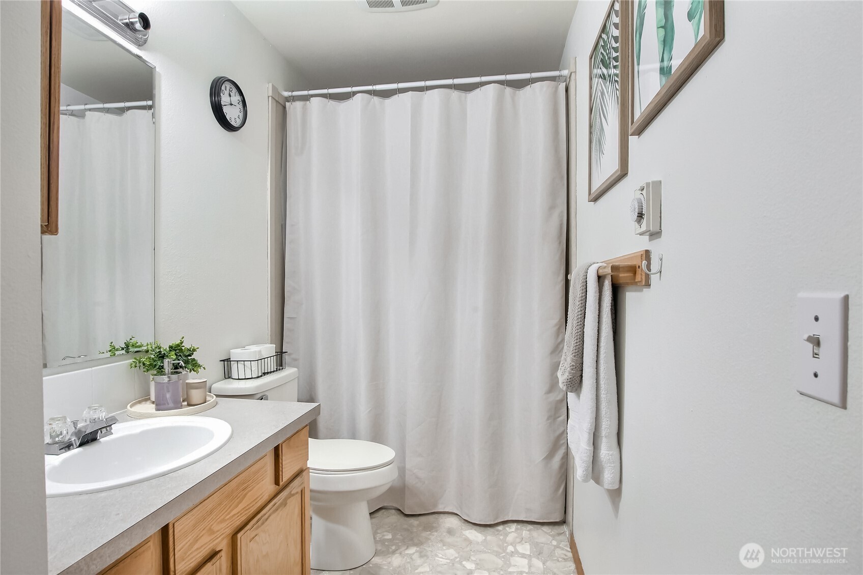 418 17th Street SE Unit: 3A