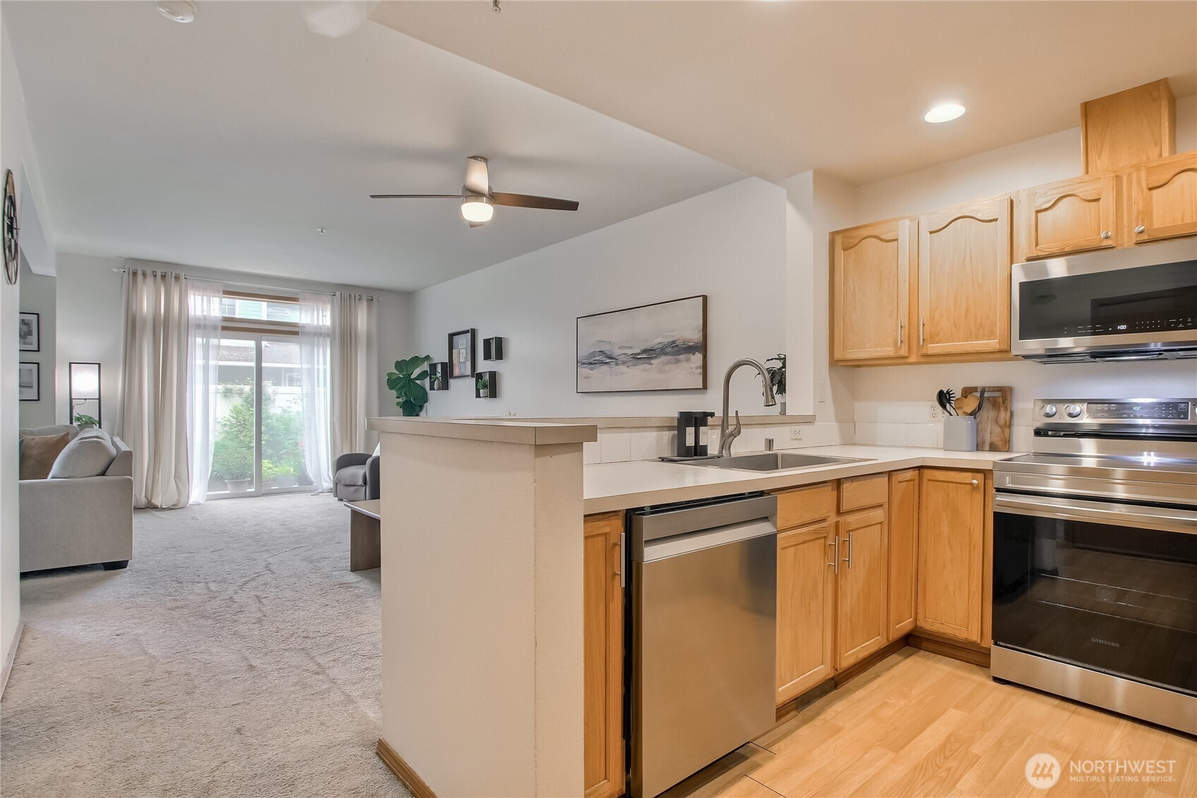 418 17th Street SE Unit: 3A