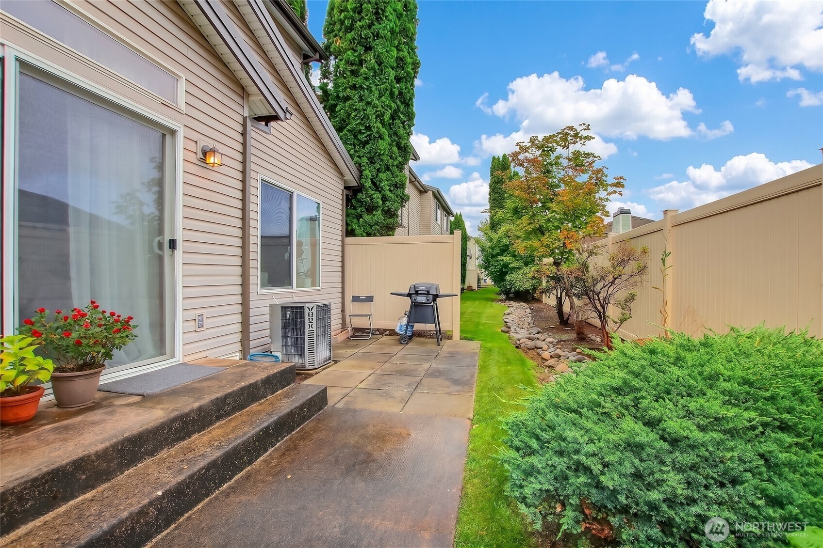 418 17th Street SE Unit: 3A