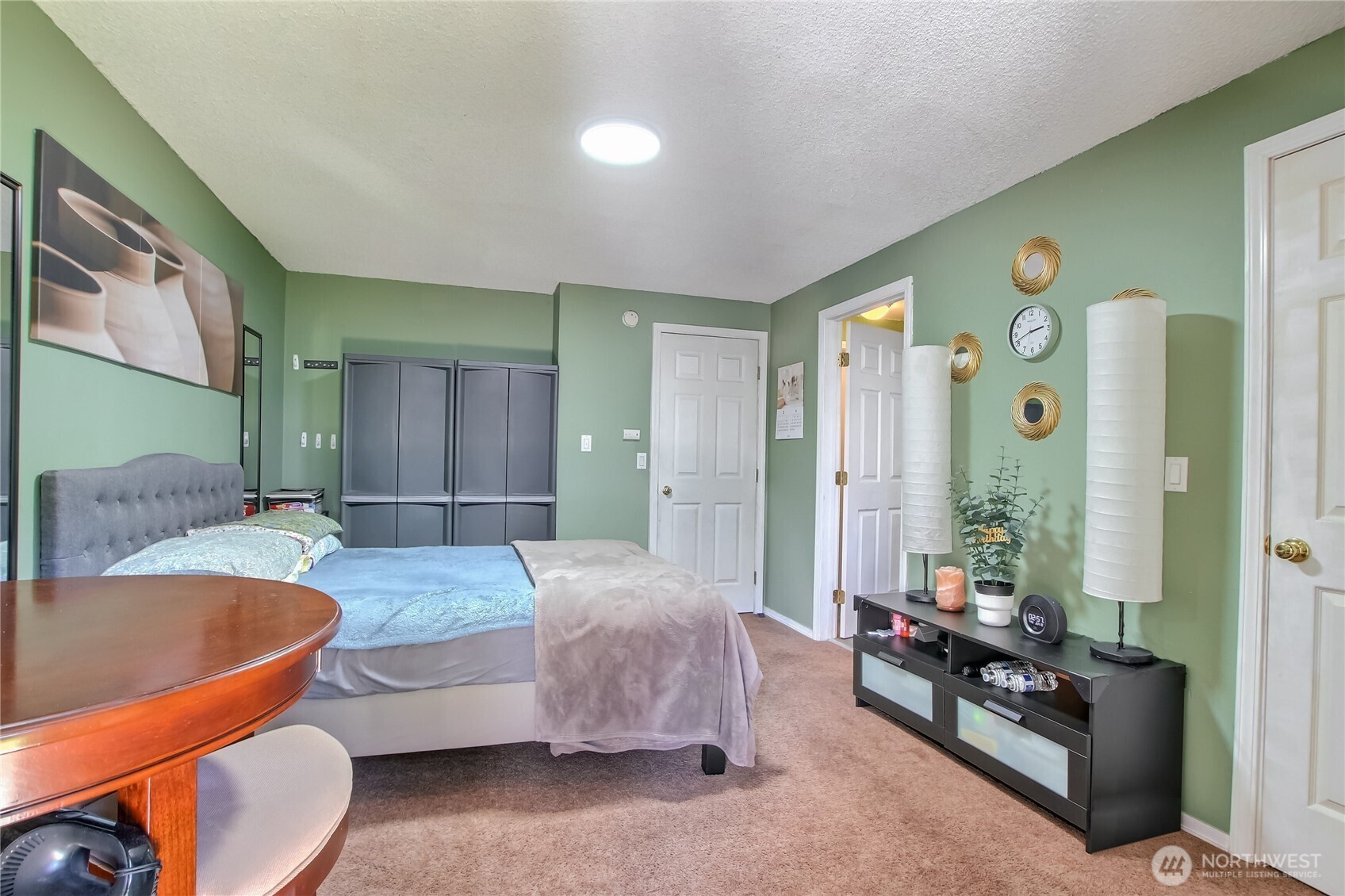 1313 W James Street Unit: 2
