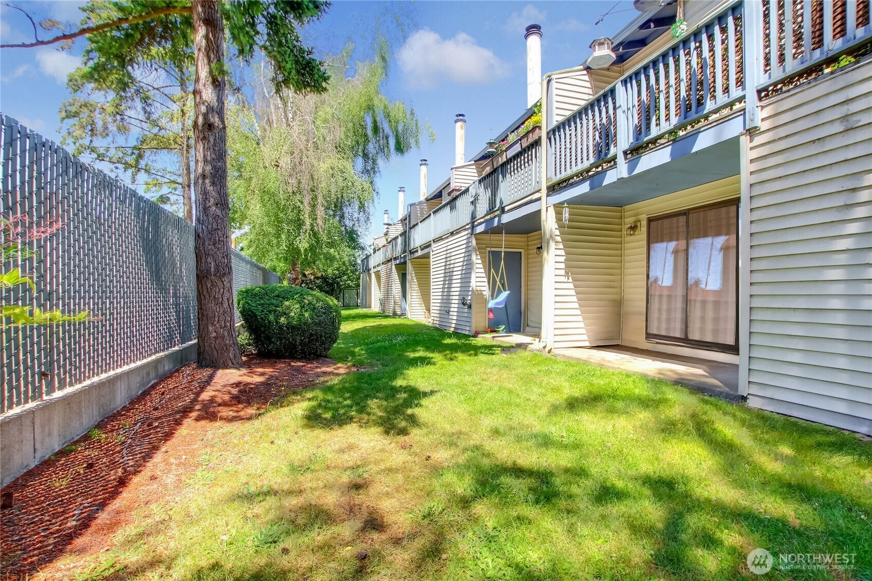 1313 W James Street Unit: 2