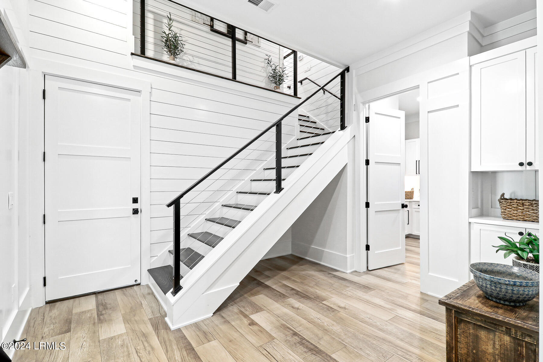 16 Lancaster Boulevard