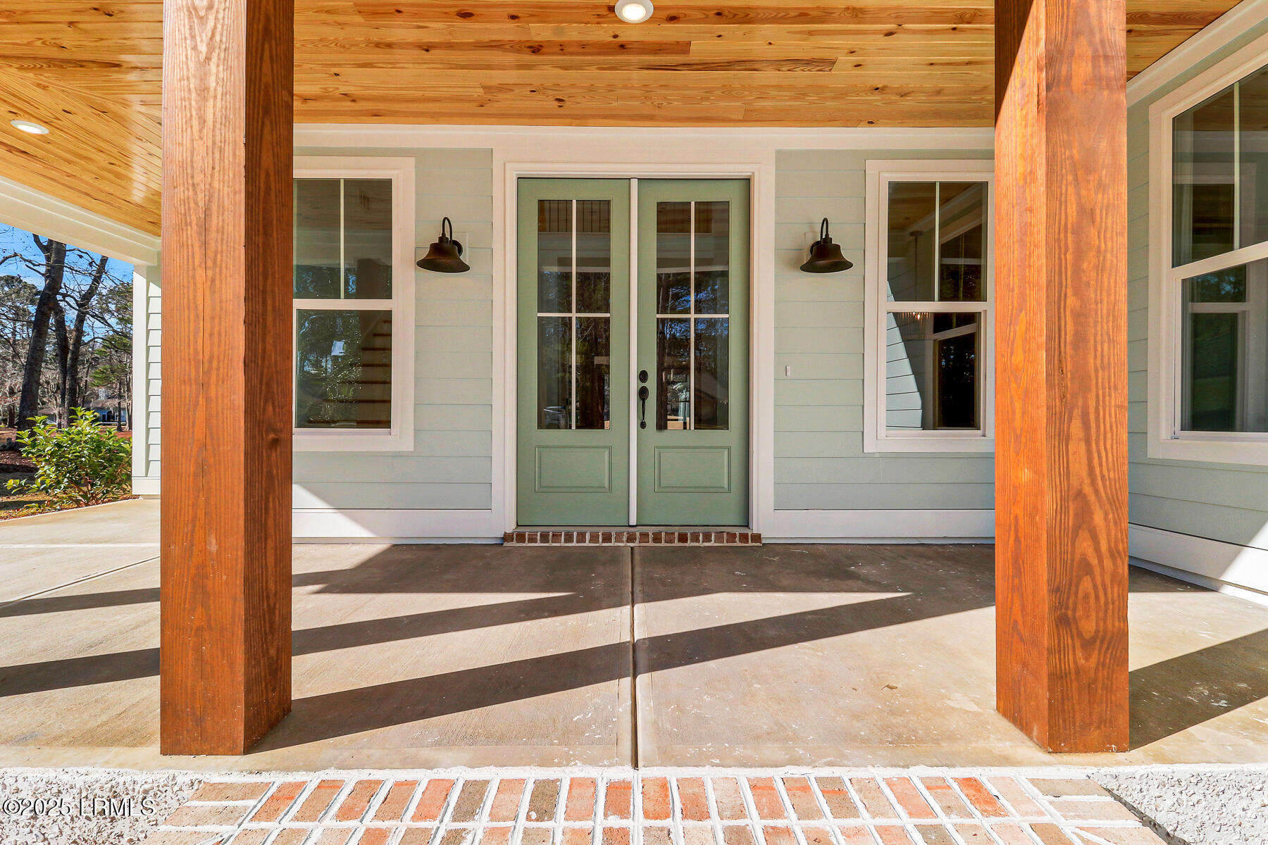 30 Fairway Drive