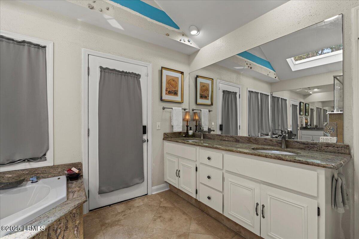 69 White Oaks Circle, Bluffton