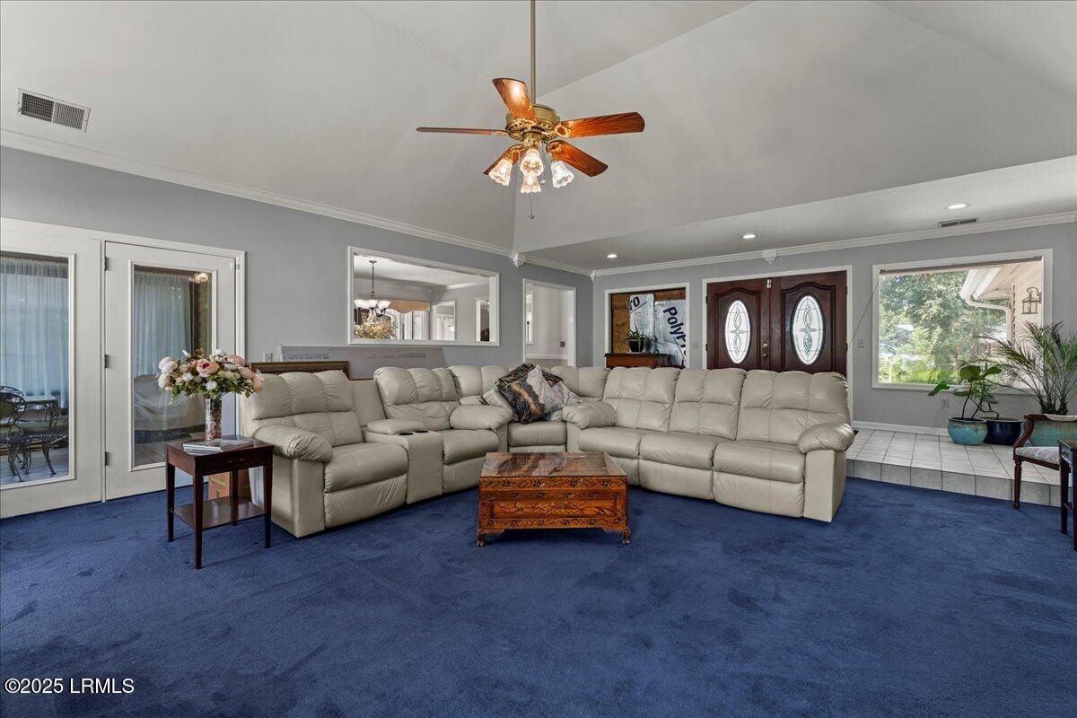 69 White Oaks Circle, Bluffton