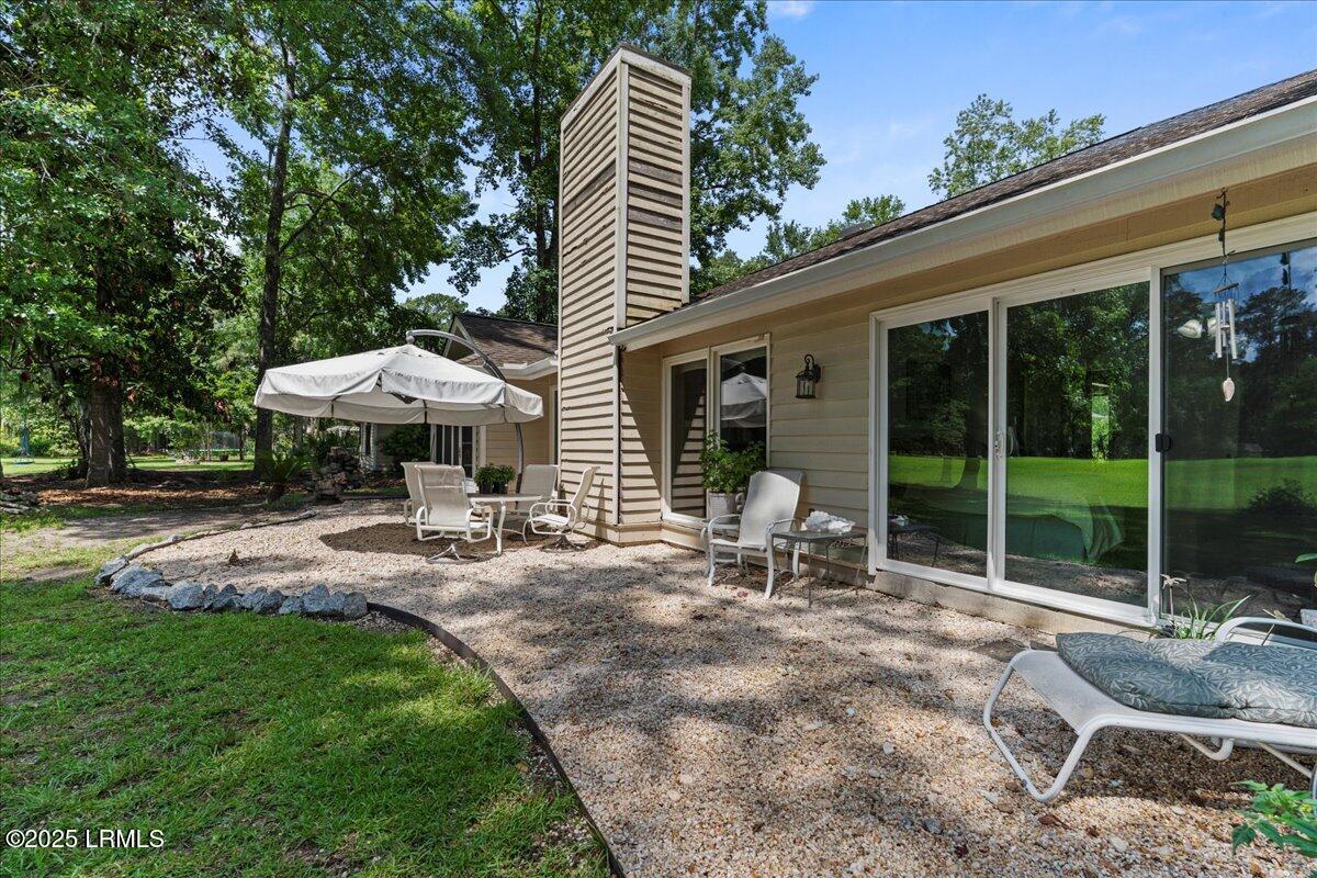 69 White Oaks Circle, Bluffton