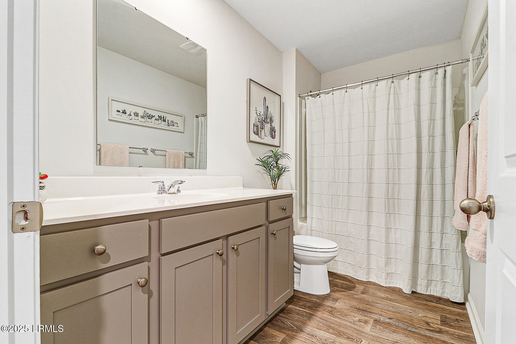 5 Cedar View Circle