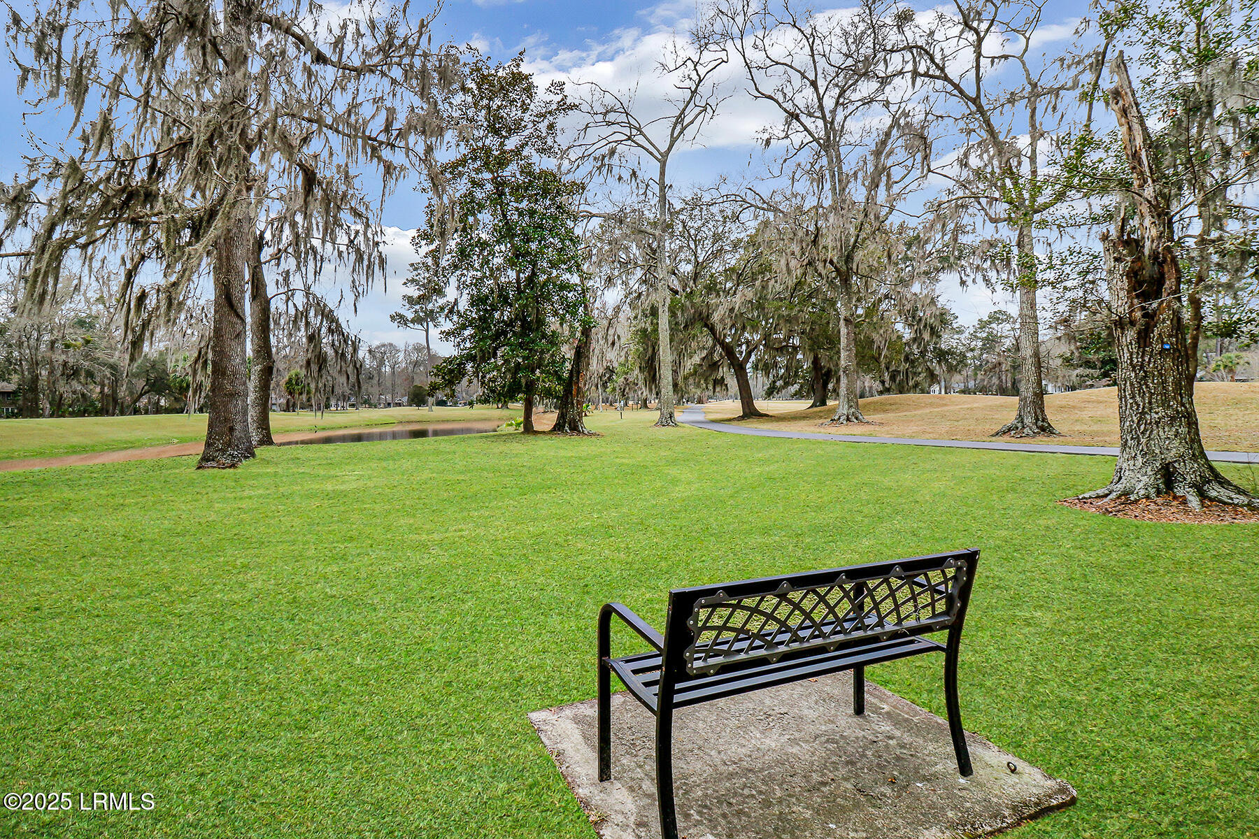 190 Whiteoaks Circle