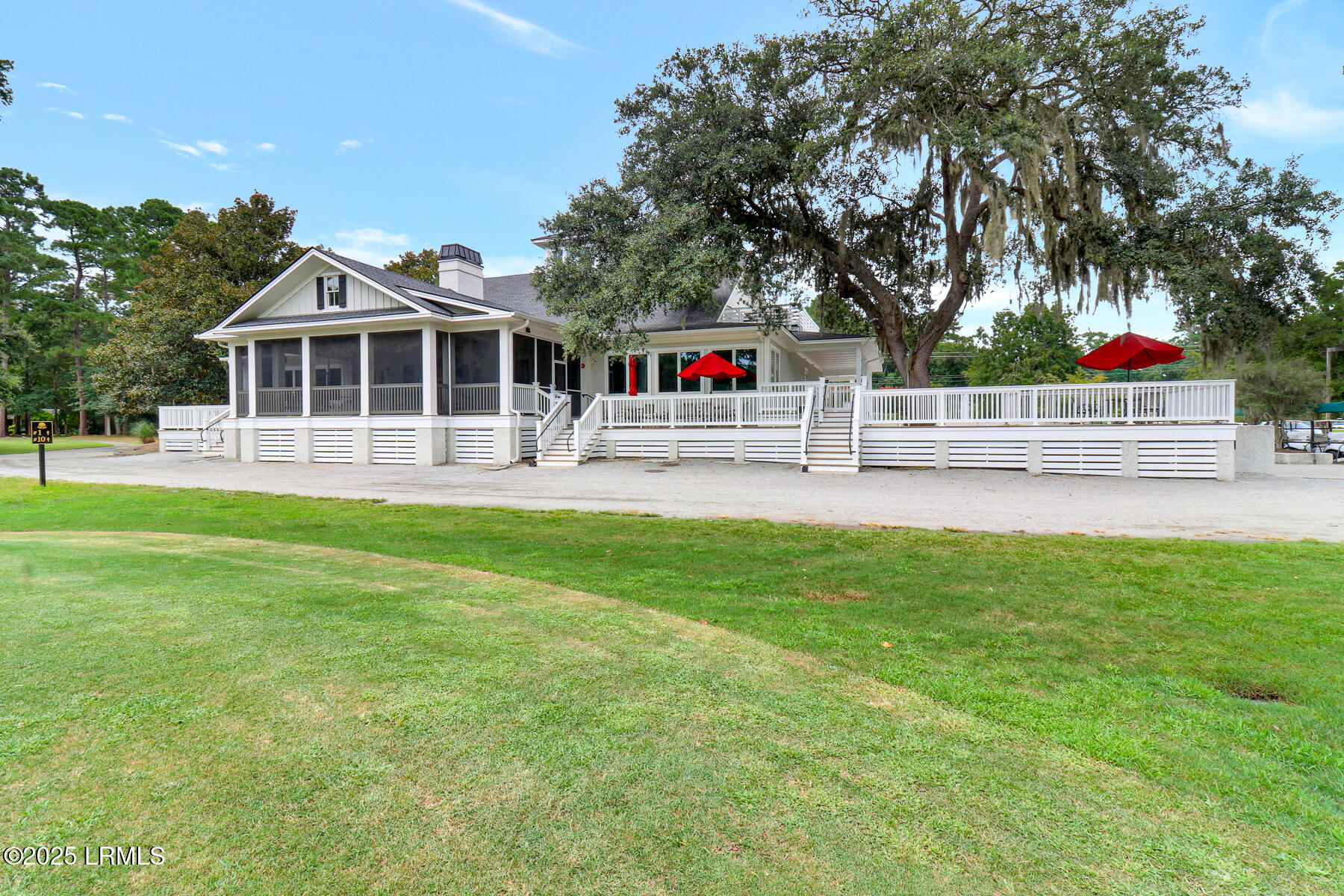 190 Whiteoaks Circle