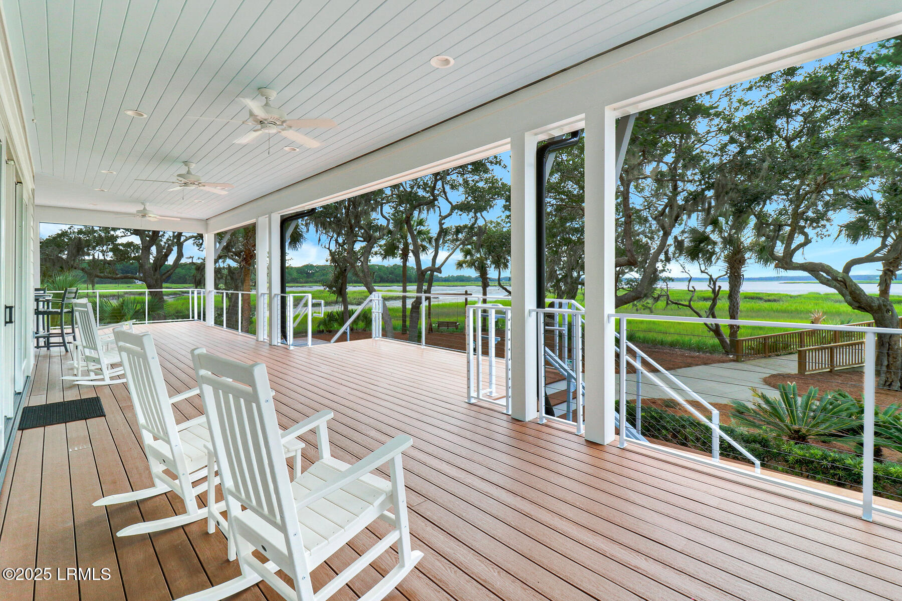 190 Whiteoaks Circle