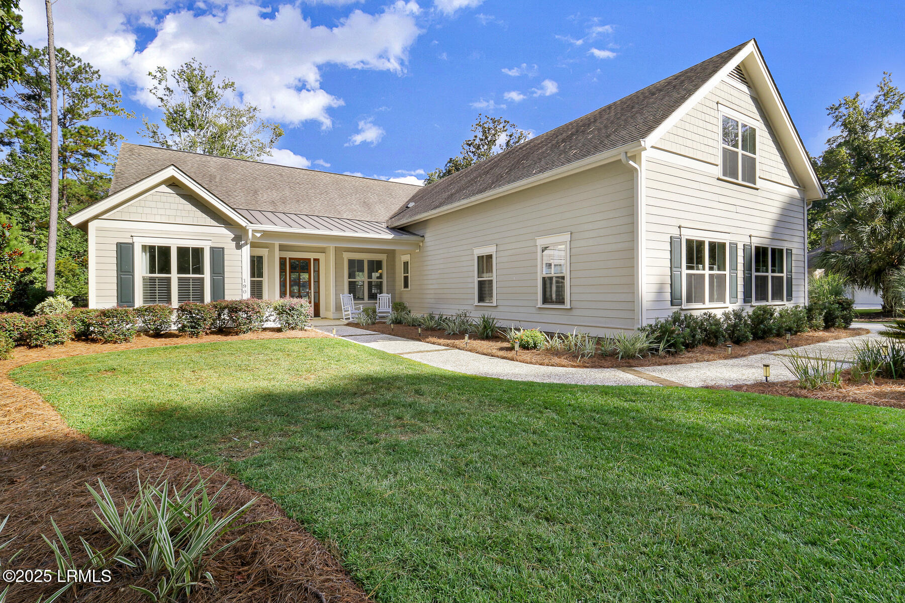 190 Whiteoaks Circle