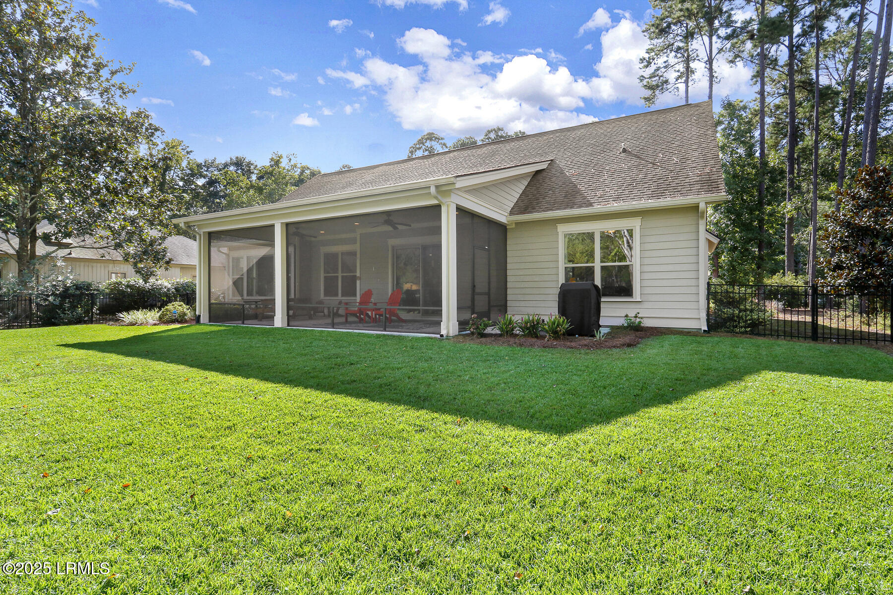 190 Whiteoaks Circle