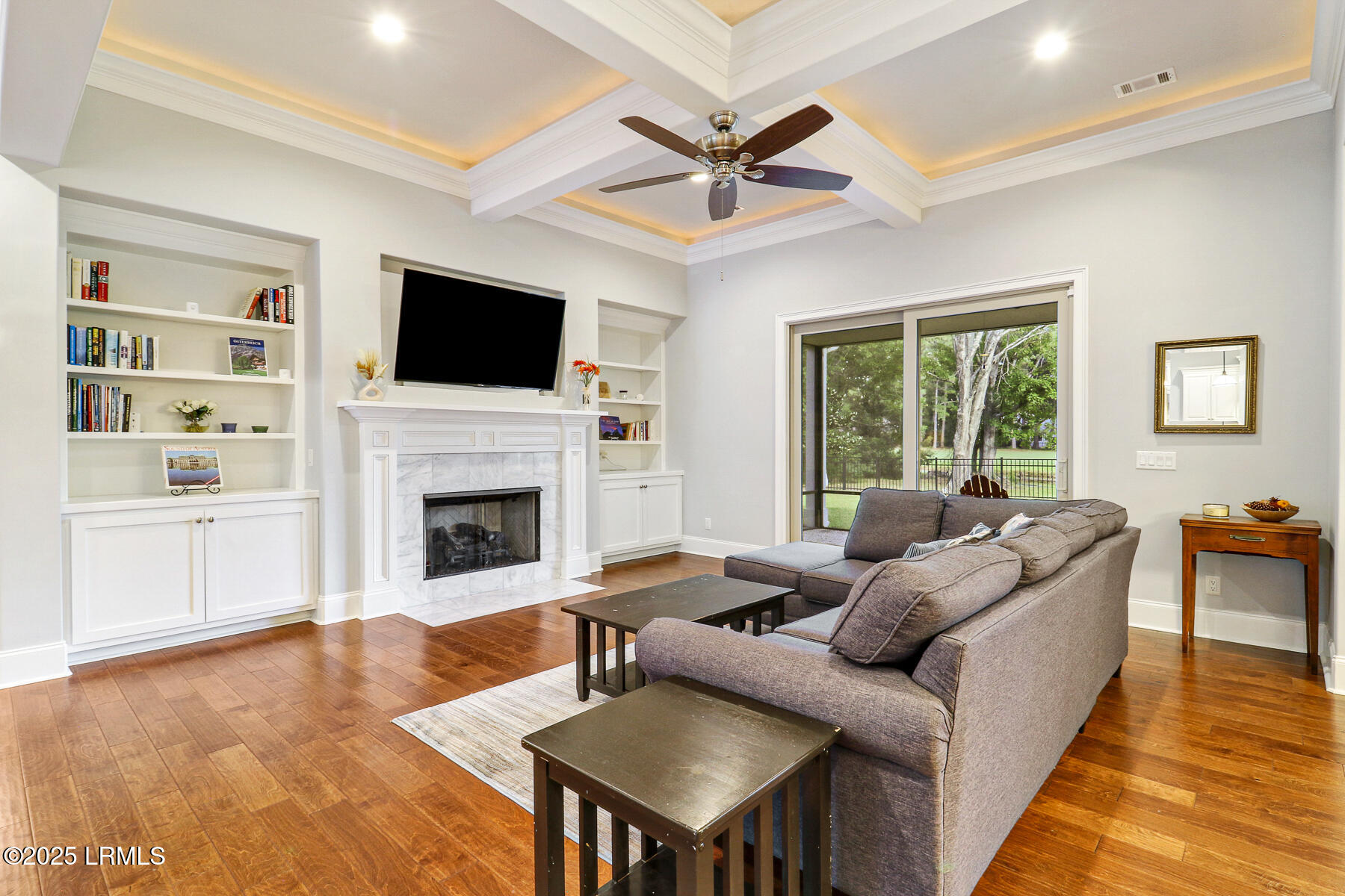 190 Whiteoaks Circle