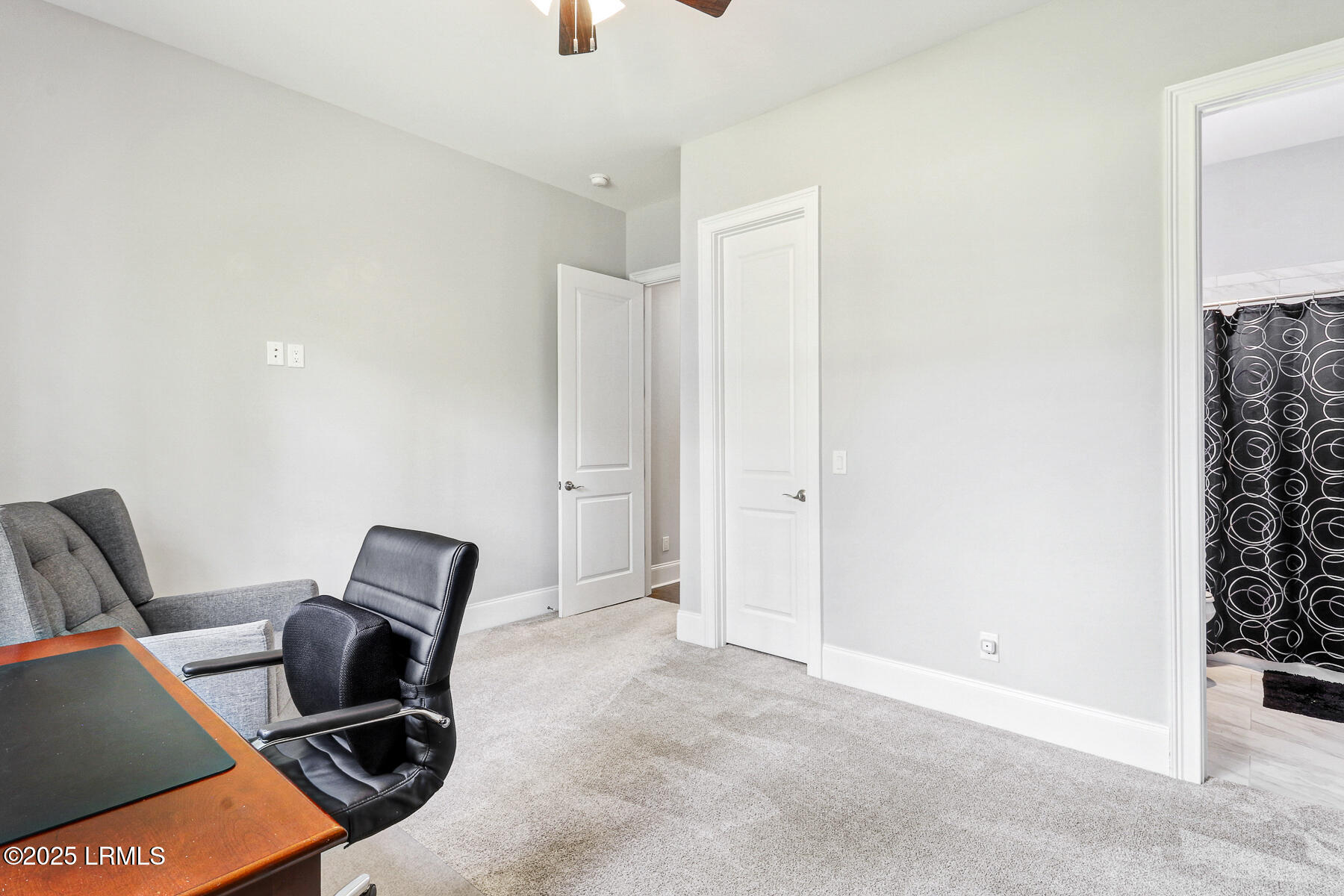 190 Whiteoaks Circle