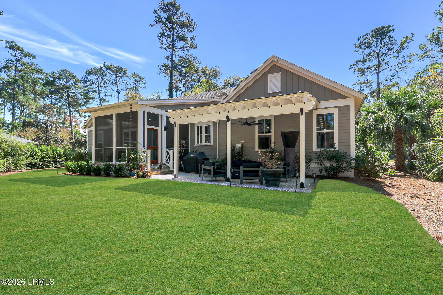 61 Winding Oak Drive