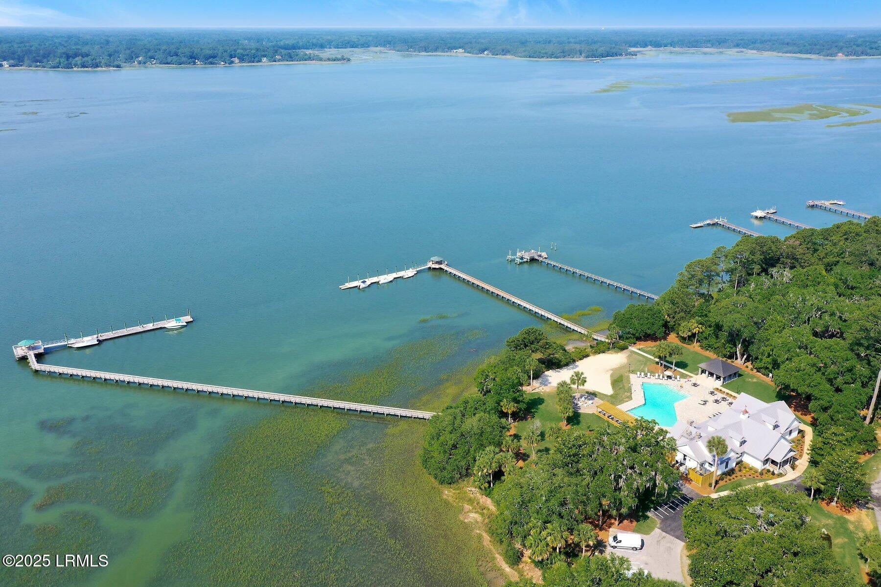 61 Winding Oak Drive