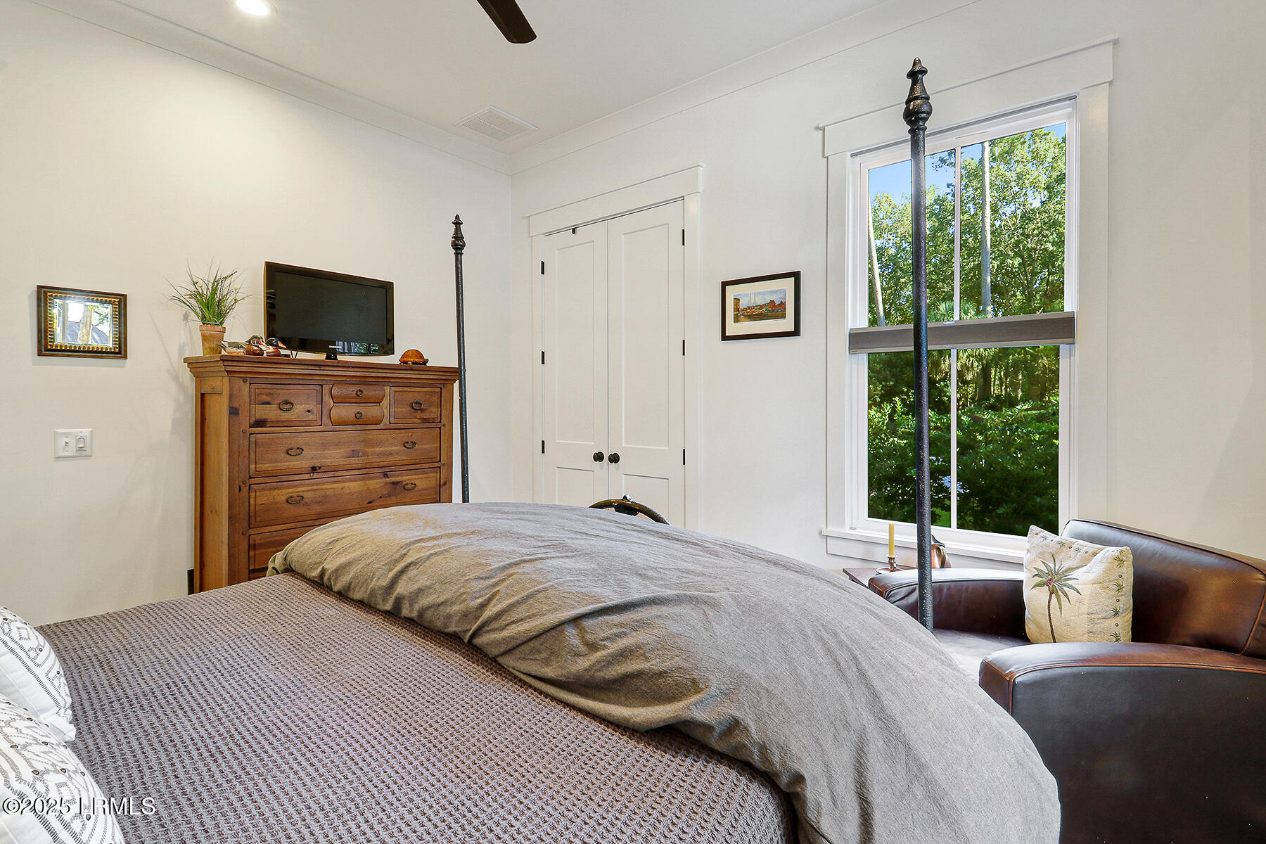 61 Winding Oak Drive