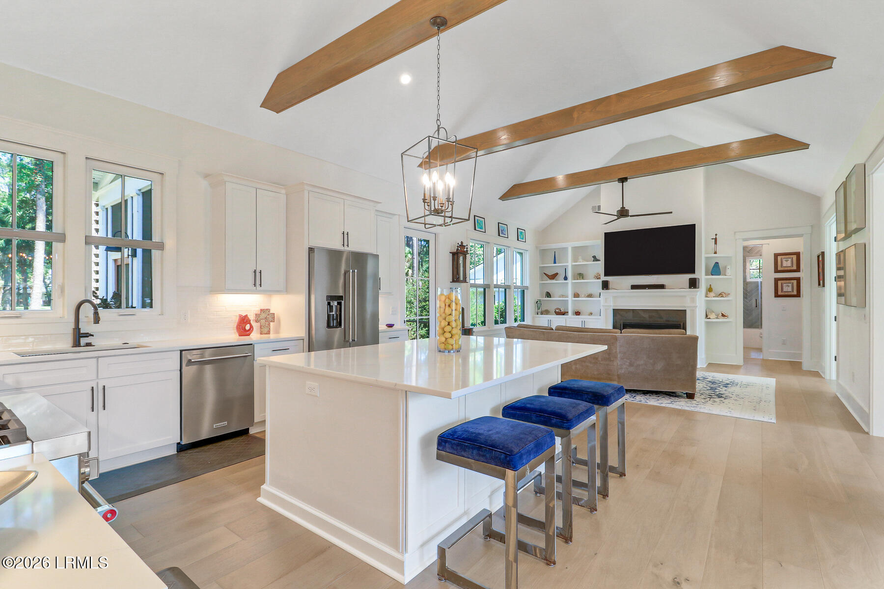61 Winding Oak Drive