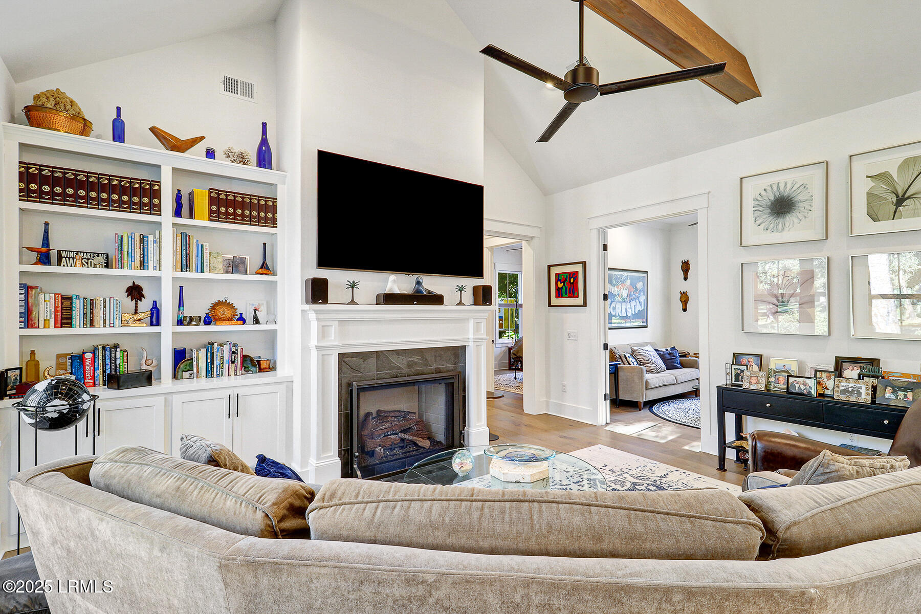 61 Winding Oak Drive