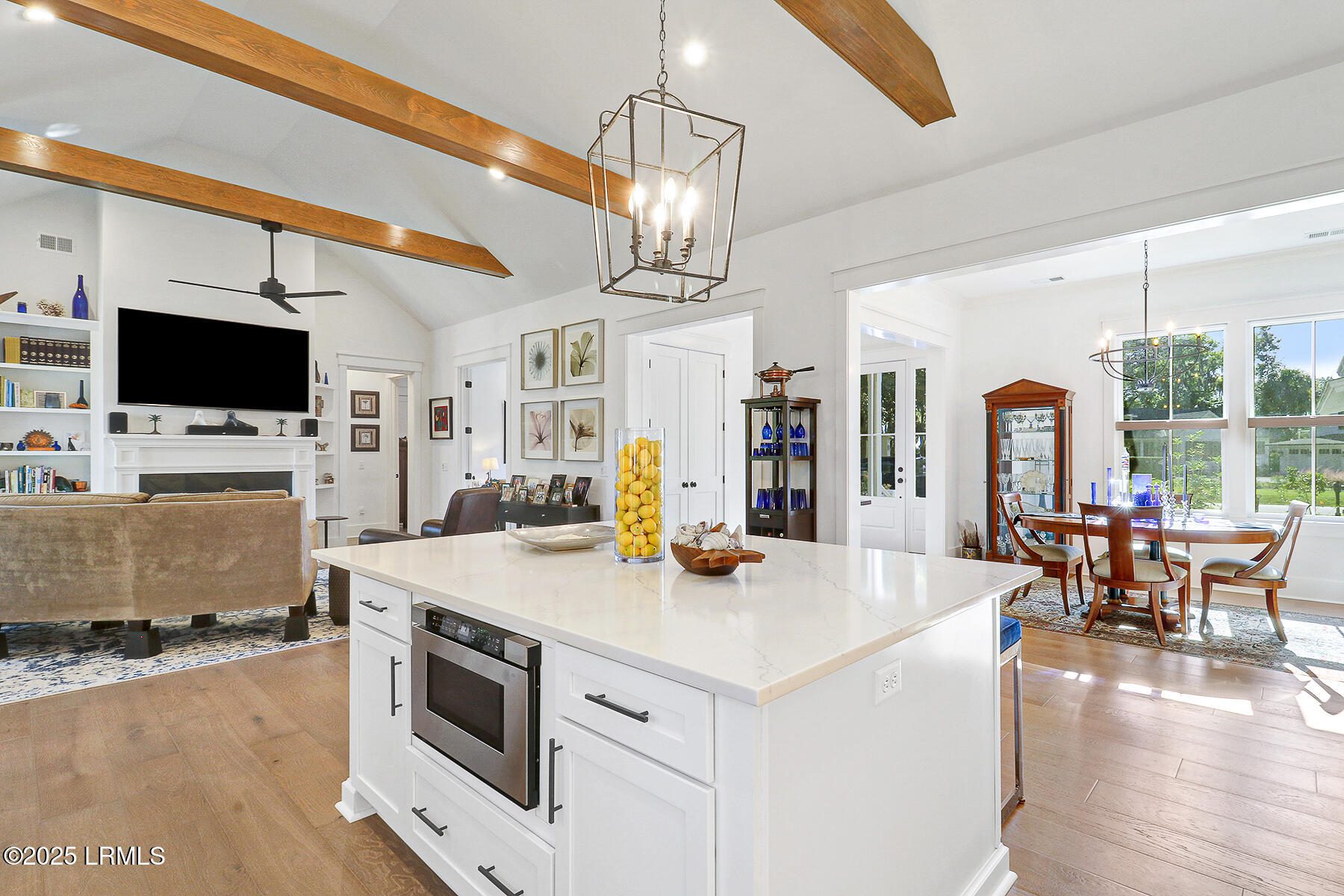 61 Winding Oak Drive