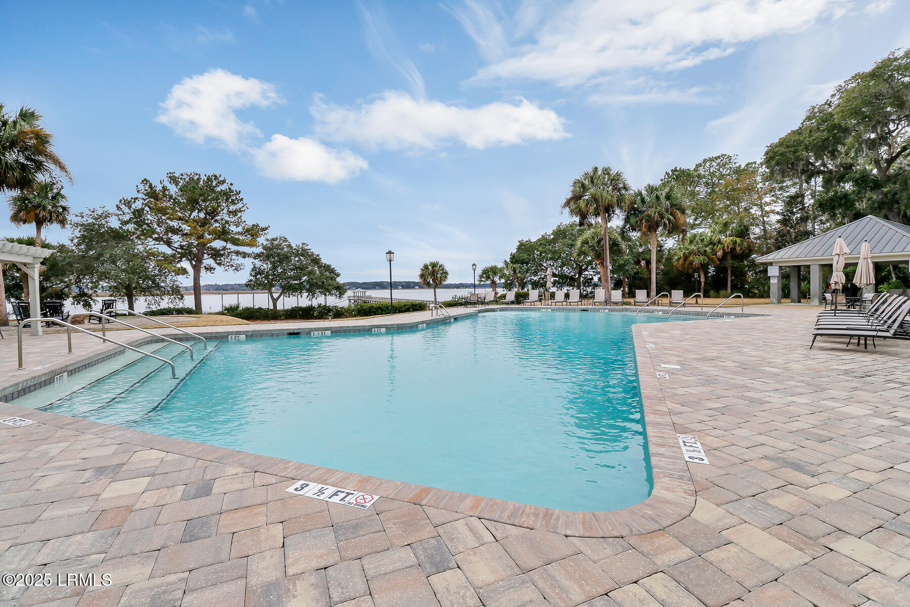61 Winding Oak Drive
