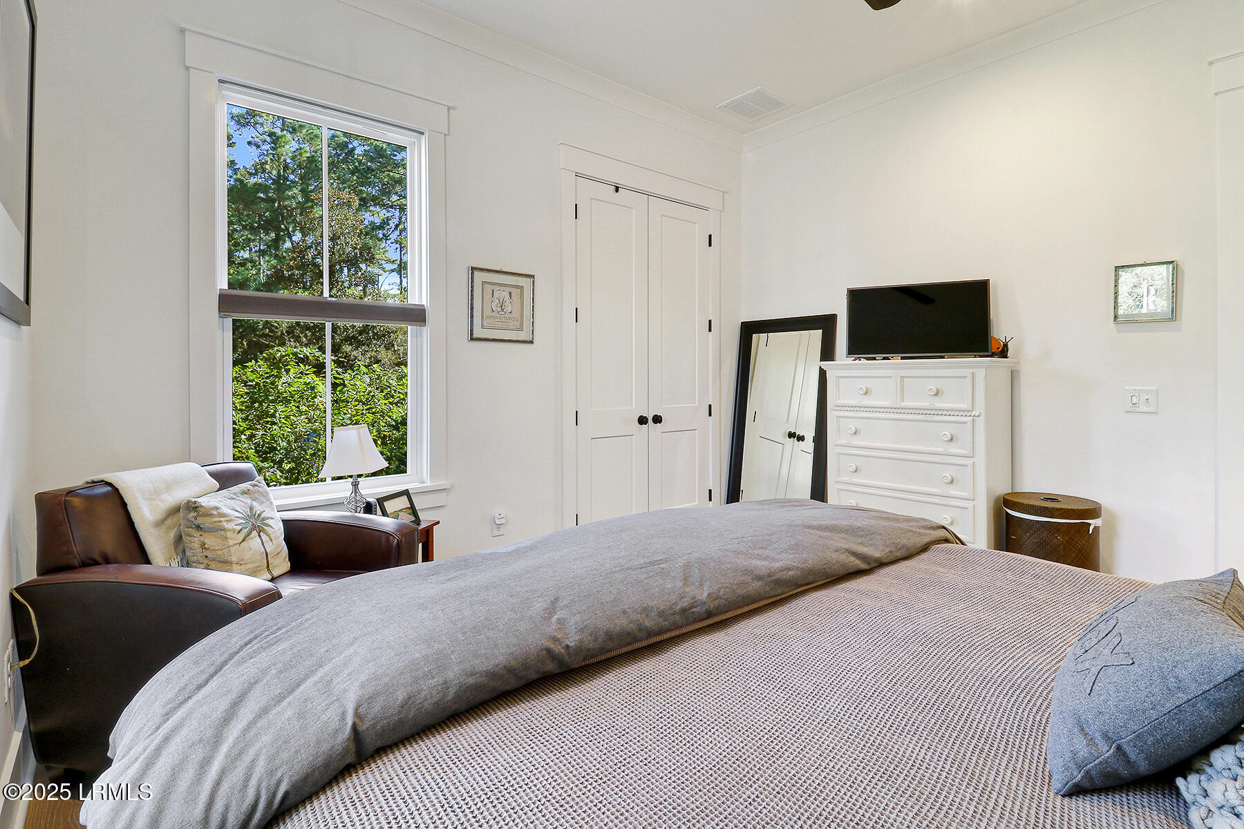 61 Winding Oak Drive