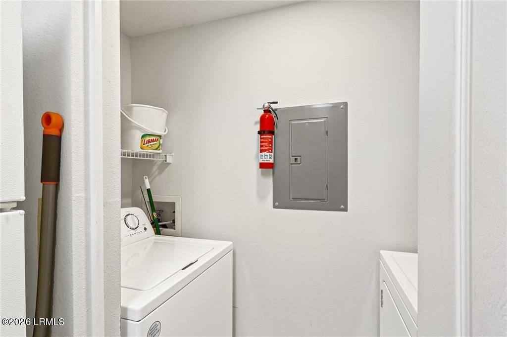 897 Fording Island Road 1004