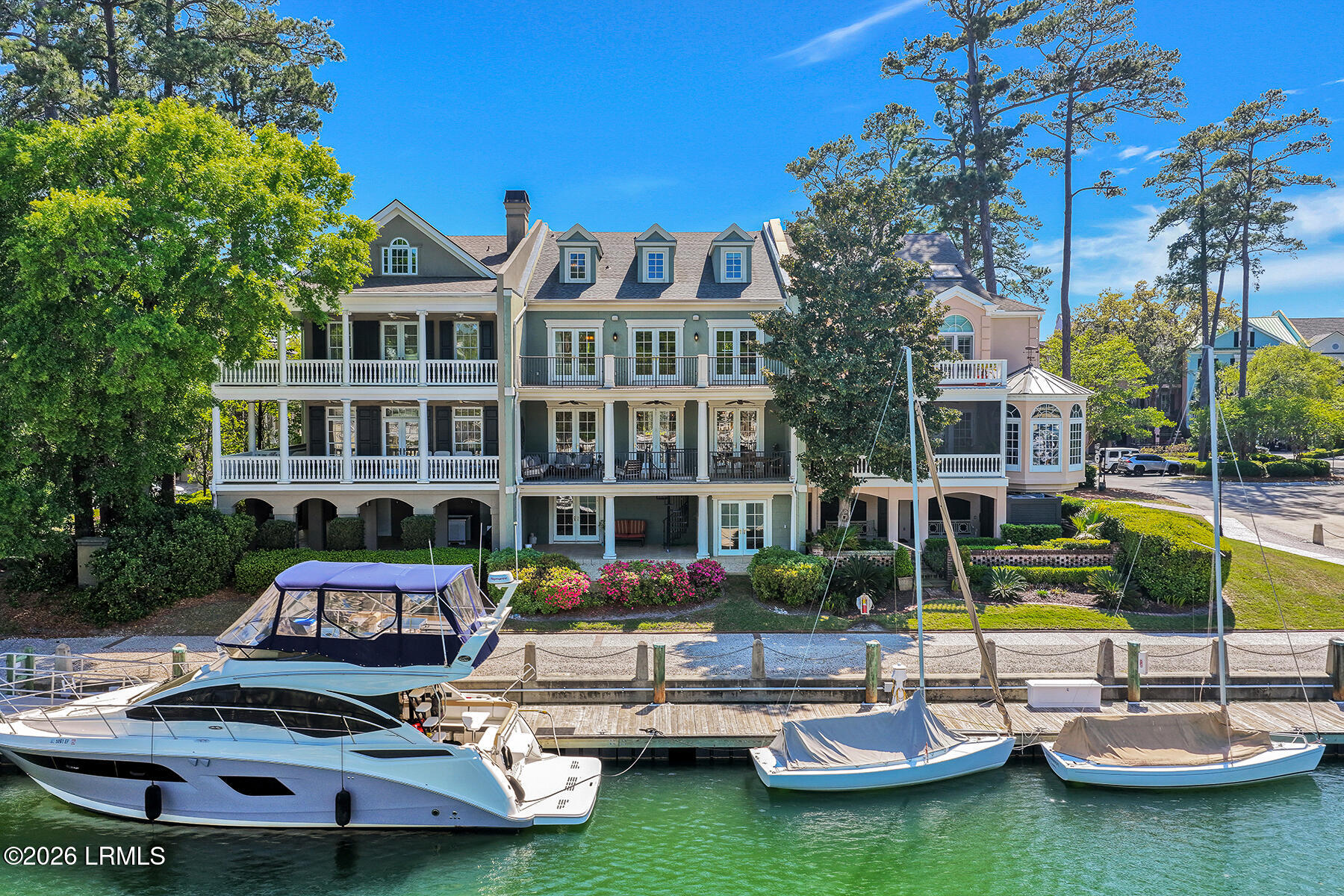 144 Harbour Passage