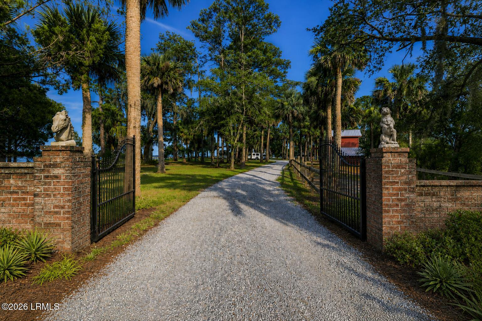 90 Calhoun Plantation Road