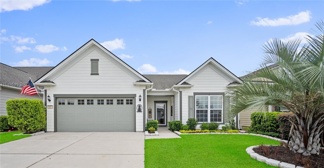 157 Canterbury Court