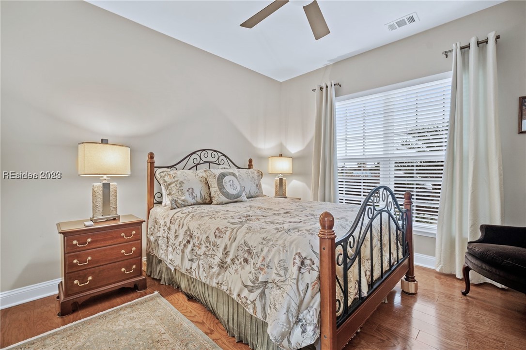 157 Canterbury Court