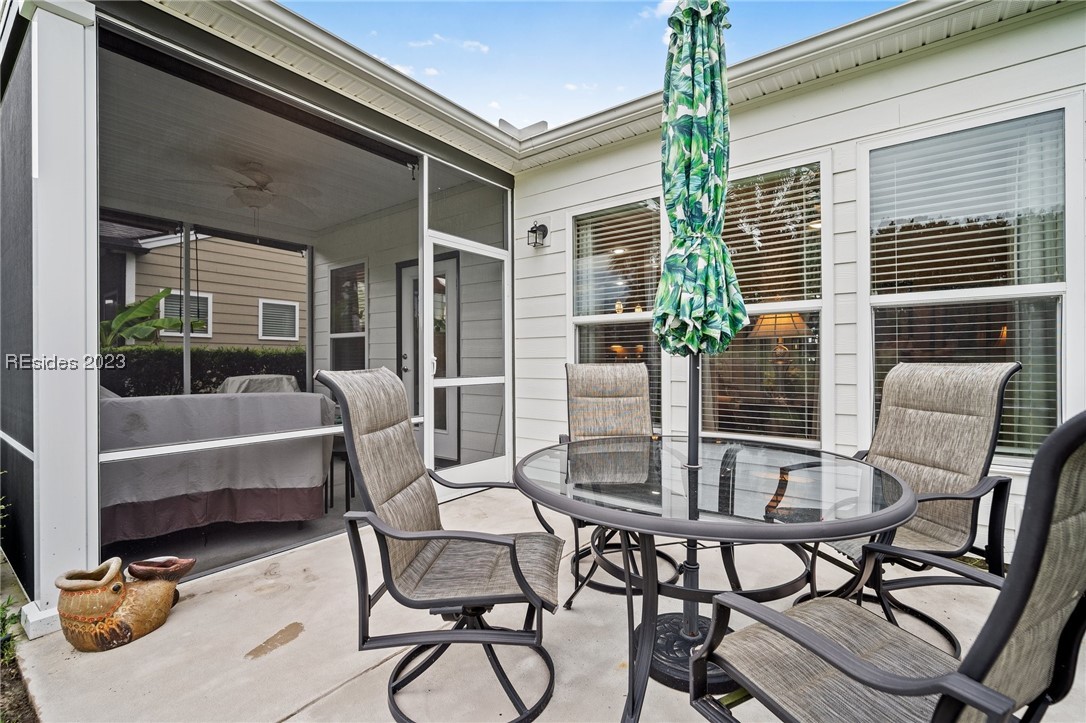 157 Canterbury Court