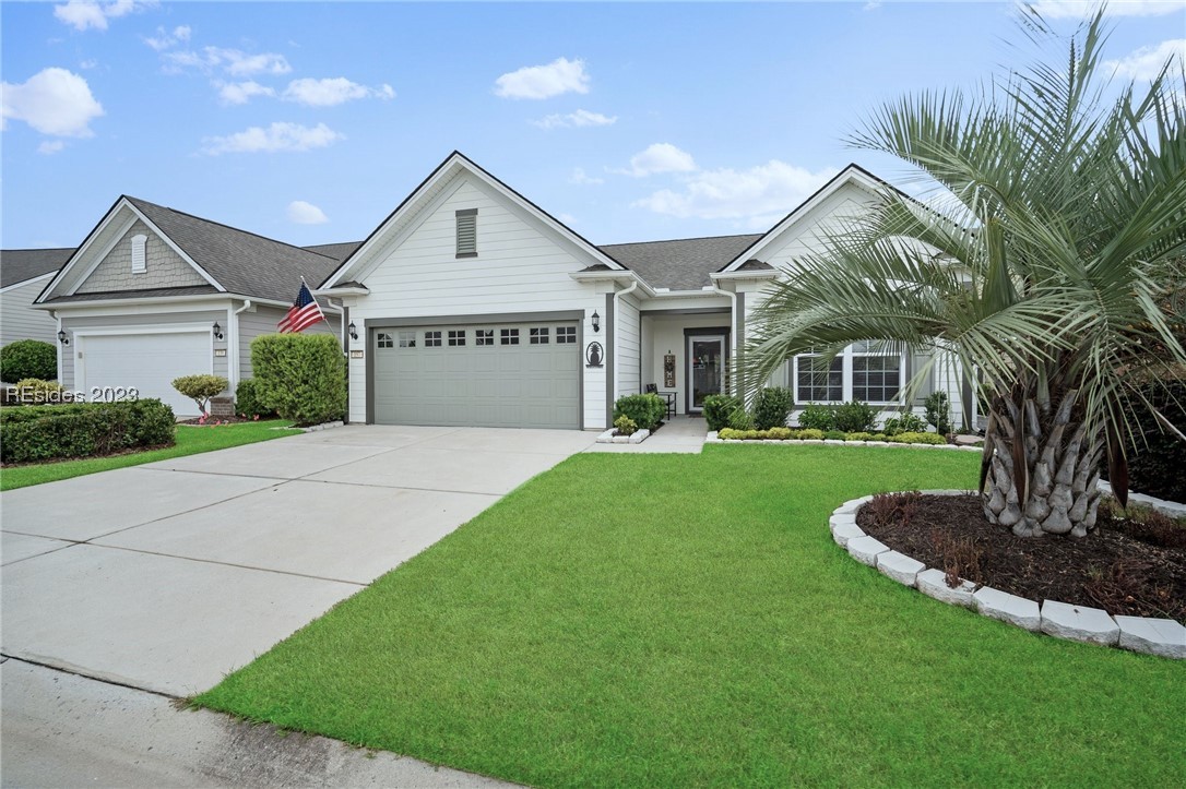 157 Canterbury Court