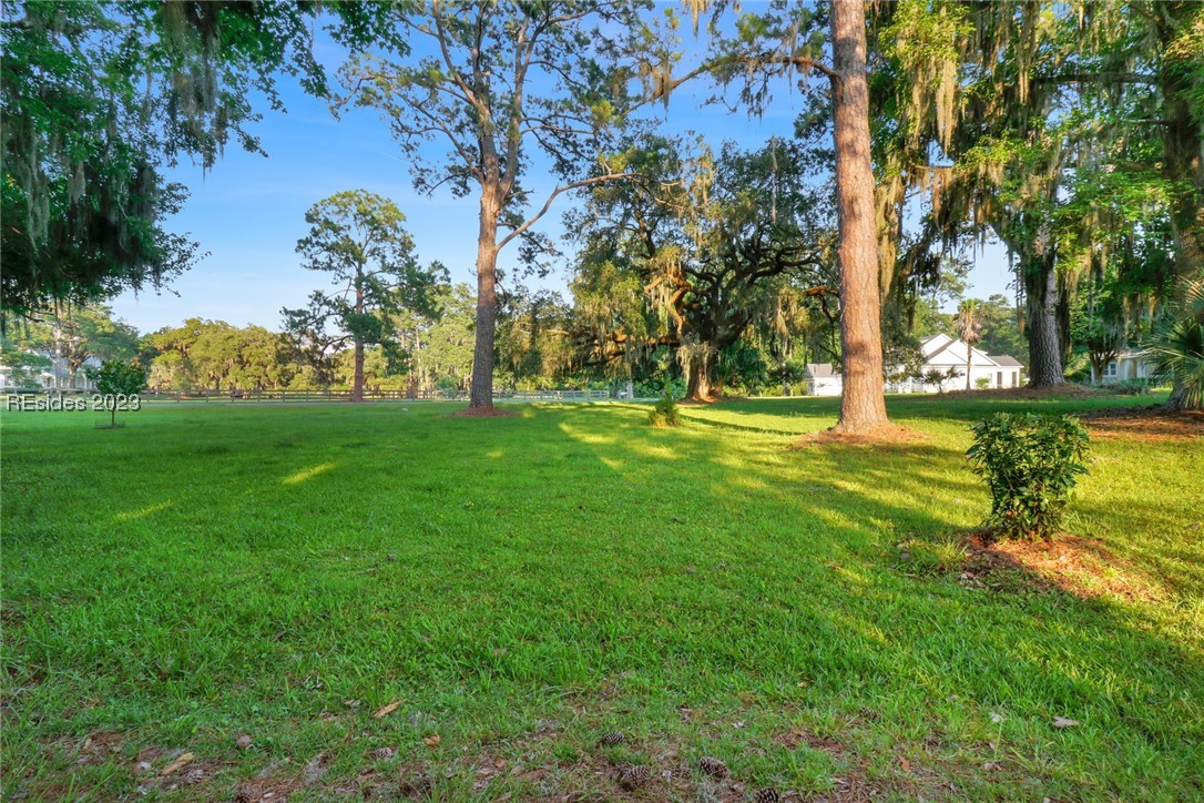 60 Plantation House Drive