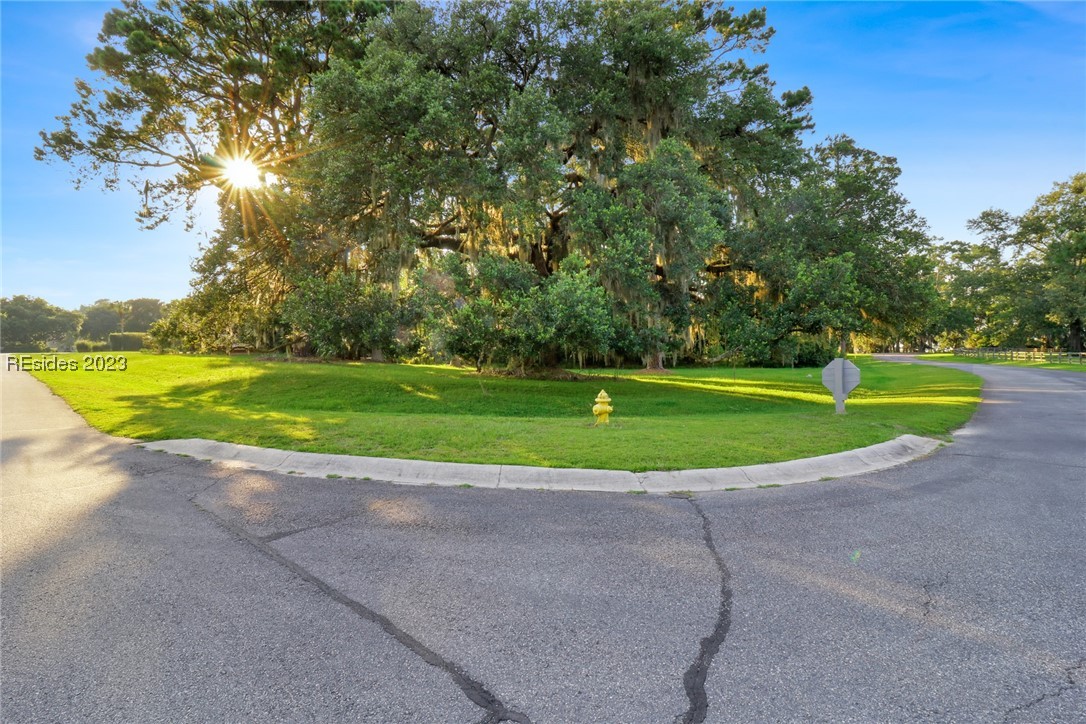 60 Plantation House Drive