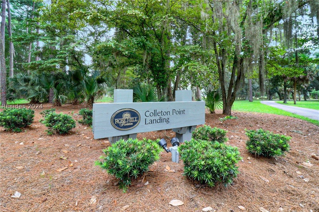 239 Club Gate