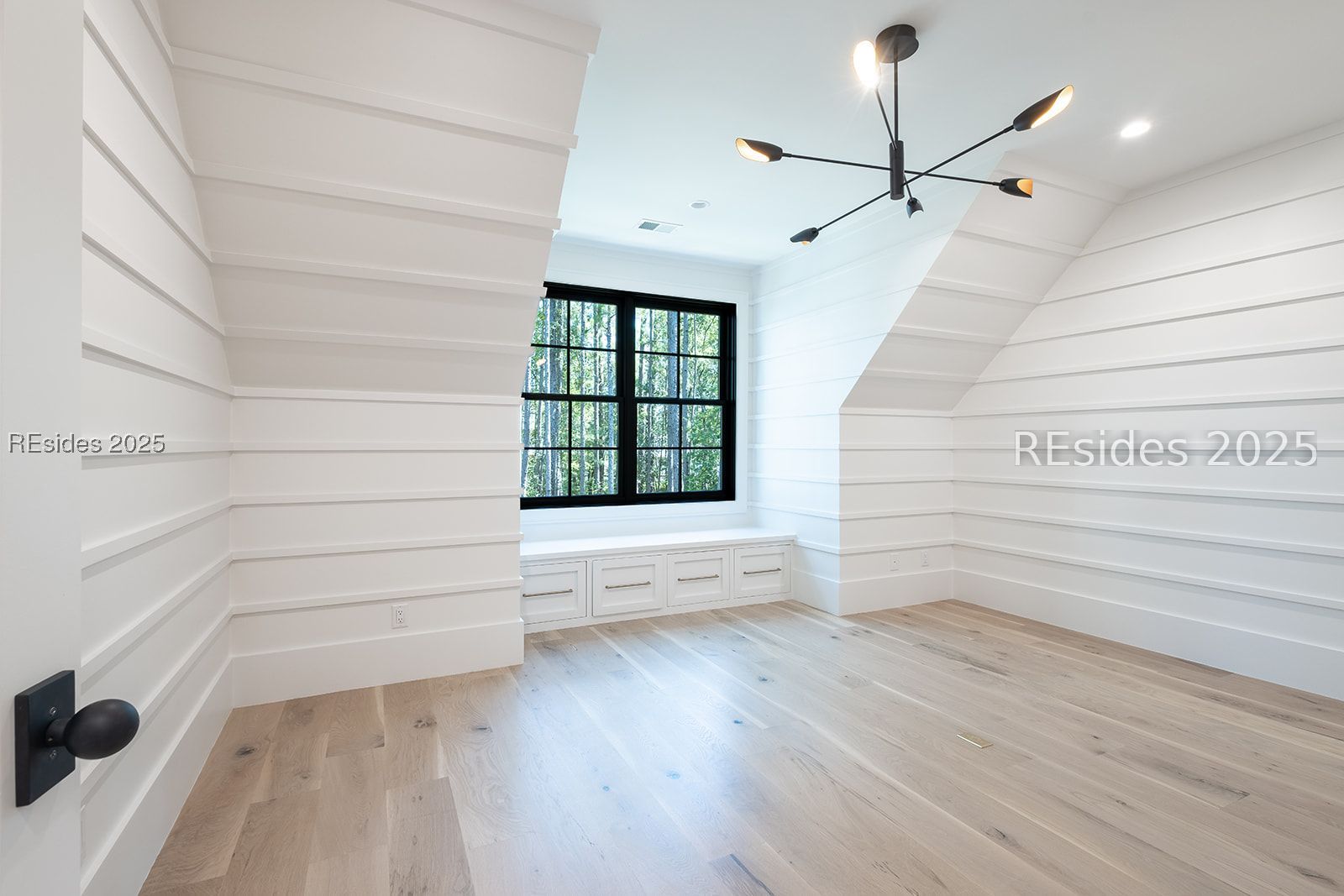 33 Lupine Road