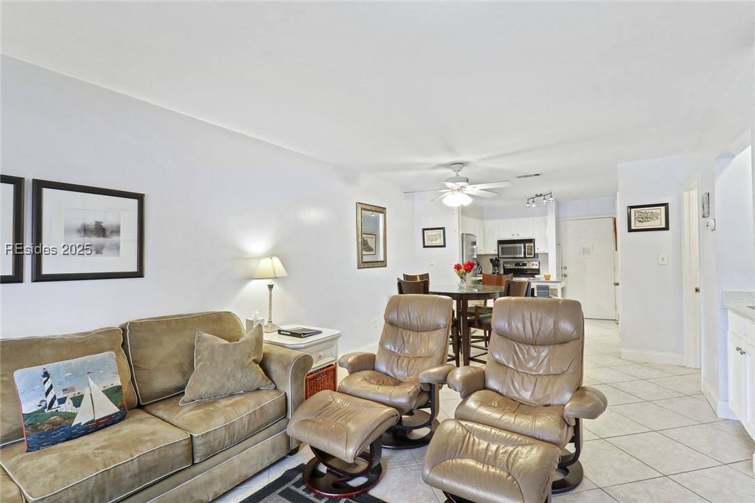 45 Folly Field Road Unit: 2G