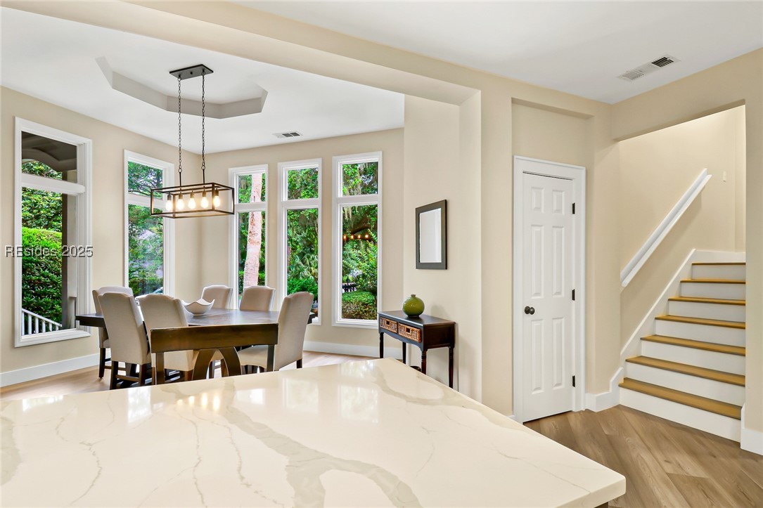2 Cottage Court
