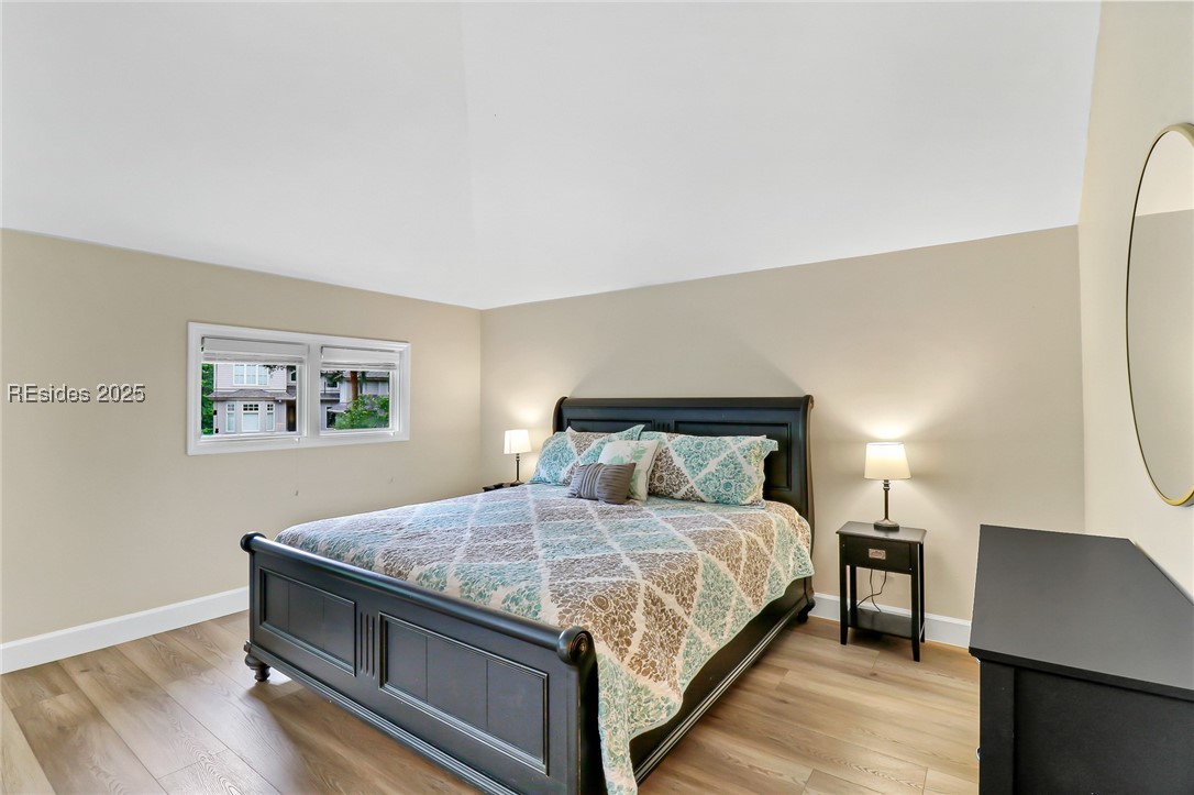 2 Cottage Court