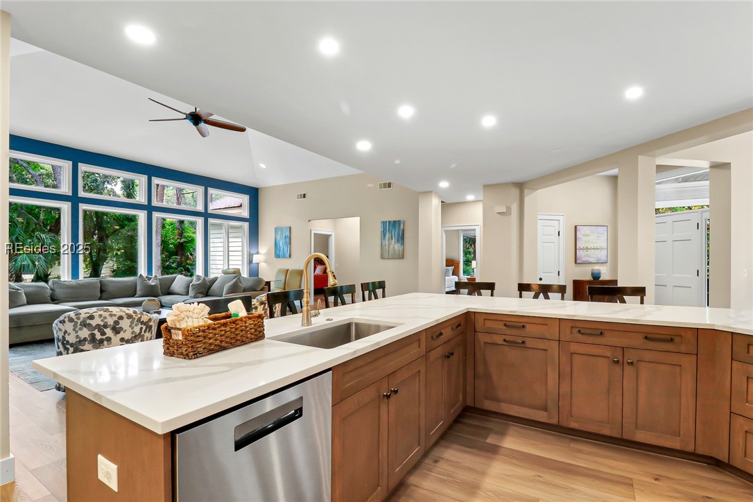 2 Cottage Court
