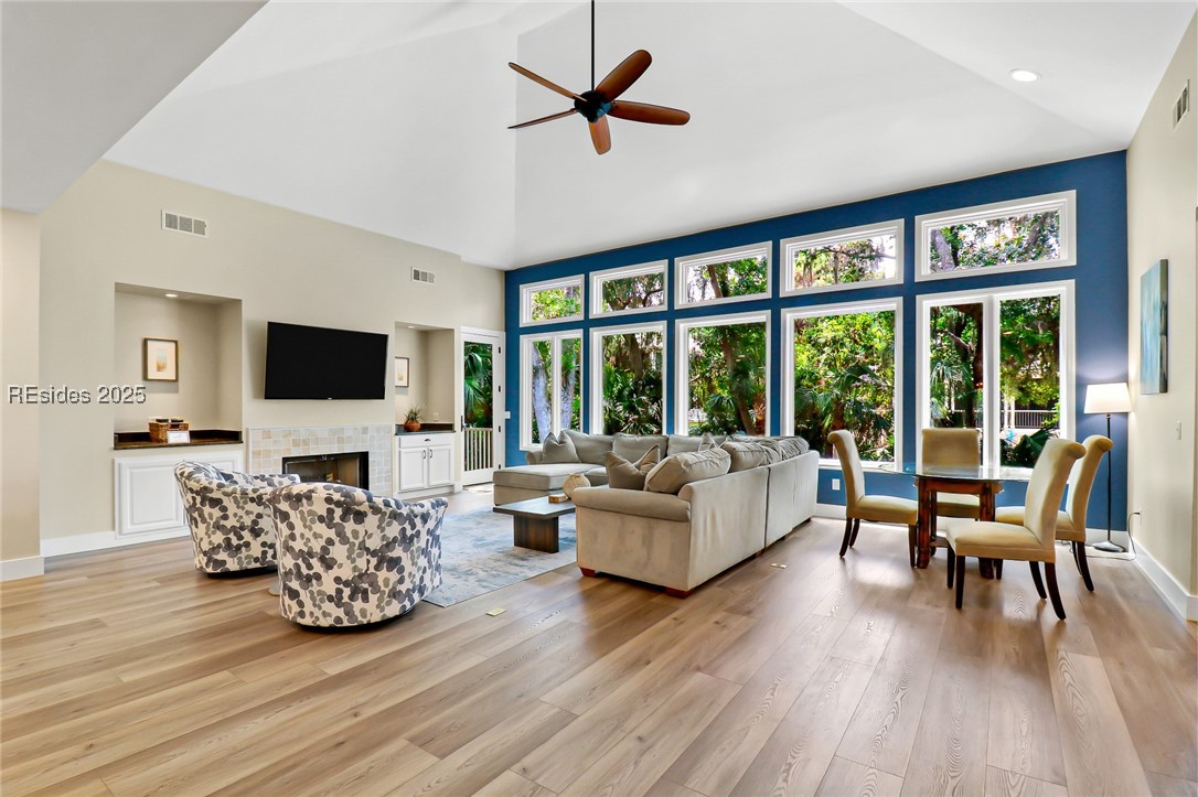2 Cottage Court