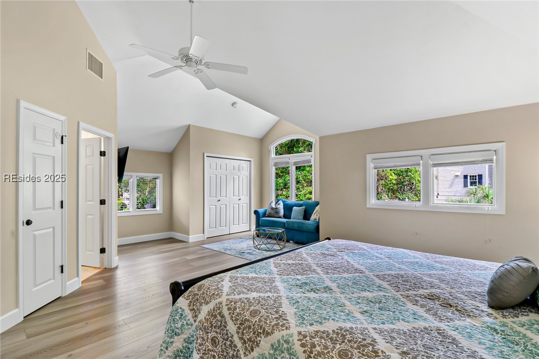 2 Cottage Court