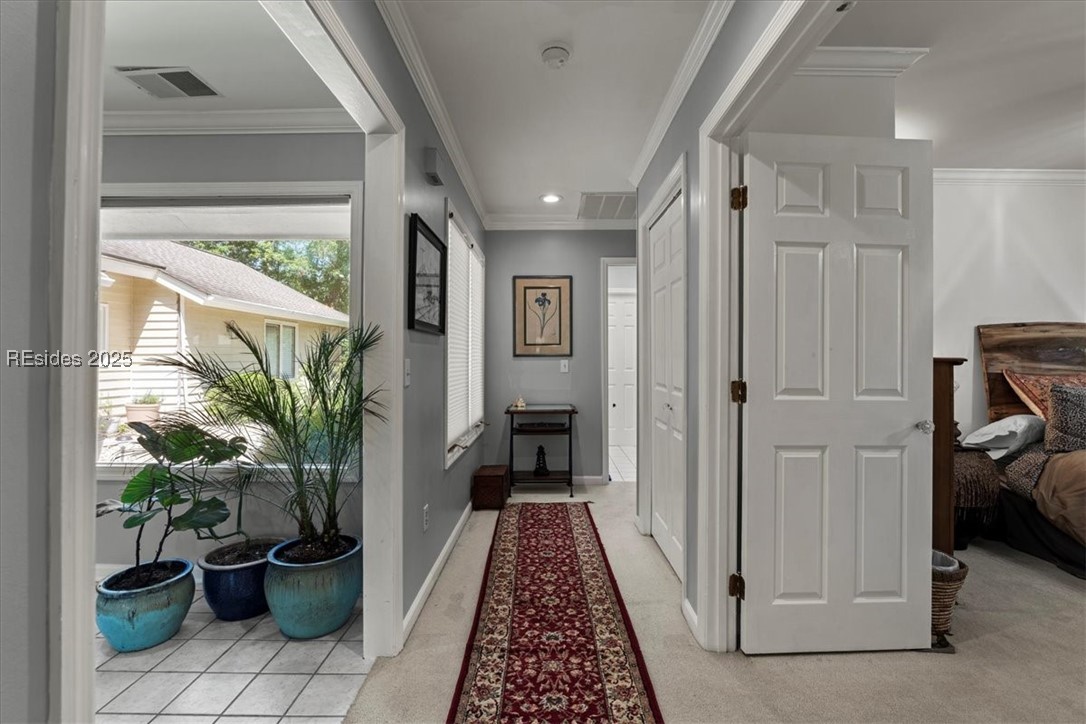 69 White Oaks Circle