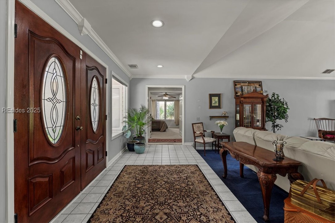 69 White Oaks Circle